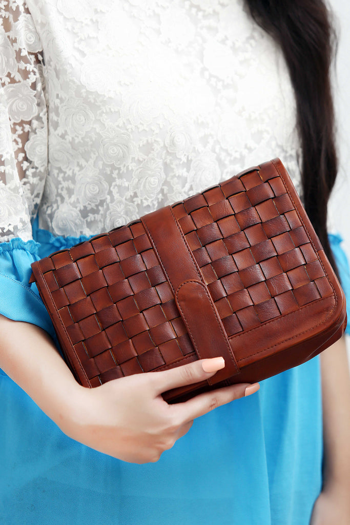 Women Leather Brown Vintage Clutch Bag Purse Braided Evening Bag for Party Genuine Cowhide Leather