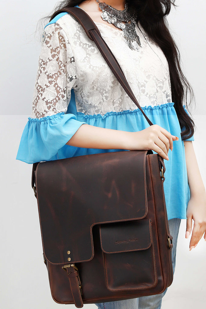 Men Shoulder Crossbody Pull-up Leather Bag for travel and office