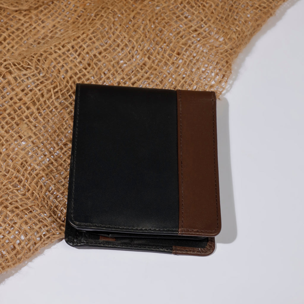 Men Genuine Leather RFID Blocking Bifold Wallet Sleek Design