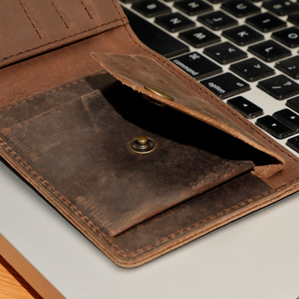 Men Genuine Pull-up Leather Wallet with Coin Pocket